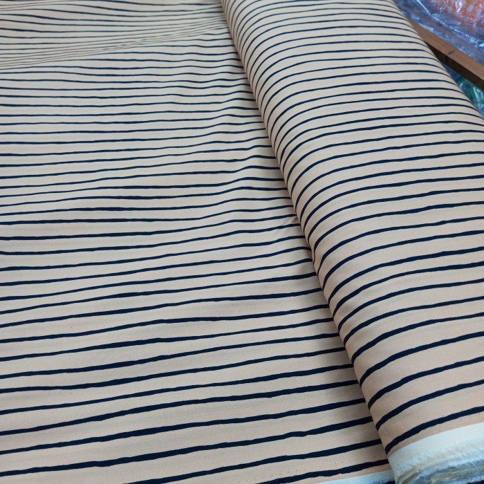 Terlaris Kain Katun Italy Salur / Kain Kemeja Salur / Kain Yanded Strip / Garis Promo Terbaru