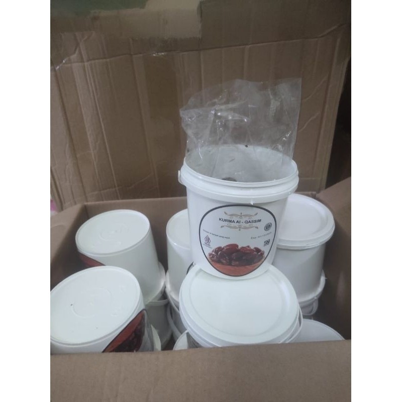 

KURMA AL-QASSIM PREUM KURMA EMBER ALQASSIM