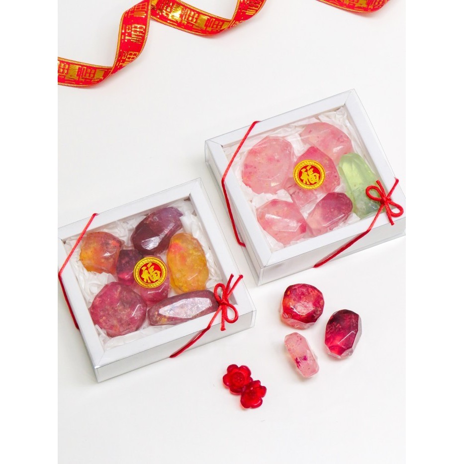 

Ready Box of Gemstone - Chinese New Year Imlek Special Hampers