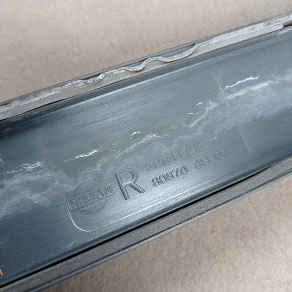 Lis List Body Pintu Samping Xtrail X-Trail T30 Bagian Depan Kanan R Original Copotan #100% Terbaik