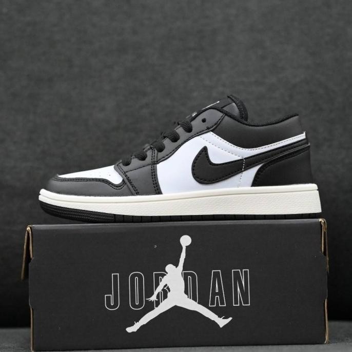 Terbaru Sepatu Anak Air Jordan 1 Low Black White Grade Original Terlaris Terbaik