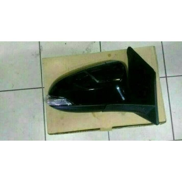 Spion - Sepion Mobil Original Kaca Spion Calya Sigra Harga Sebelah Kanan/Kiri