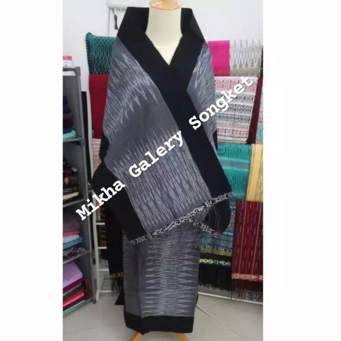 Songket Tarutung Sibolang Rasta Tenun