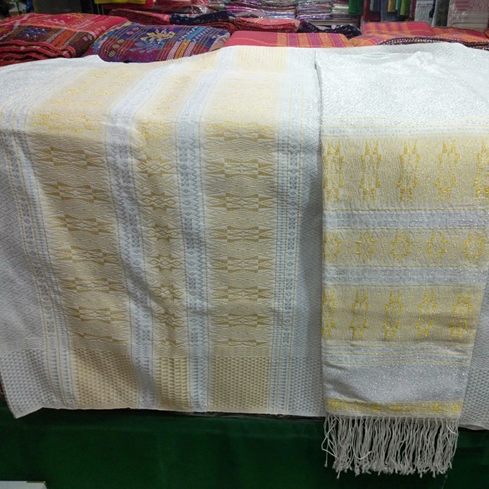 songket tarutung motif tumtuman prada Korea warna putih kombinasi gold