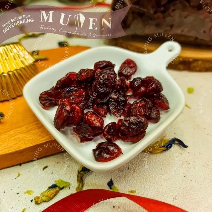 

TERBAIK! DRIED CRANBERRIES 250 GR IMPORT USA / BUAH CRANBERRY KERING IMPOR