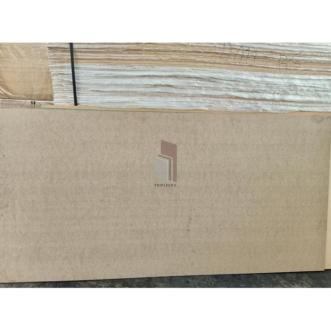 Mdf 9Mm 122X244Cm Medium Density Fiberboard Papan Kayu 9 Mm 4X8
