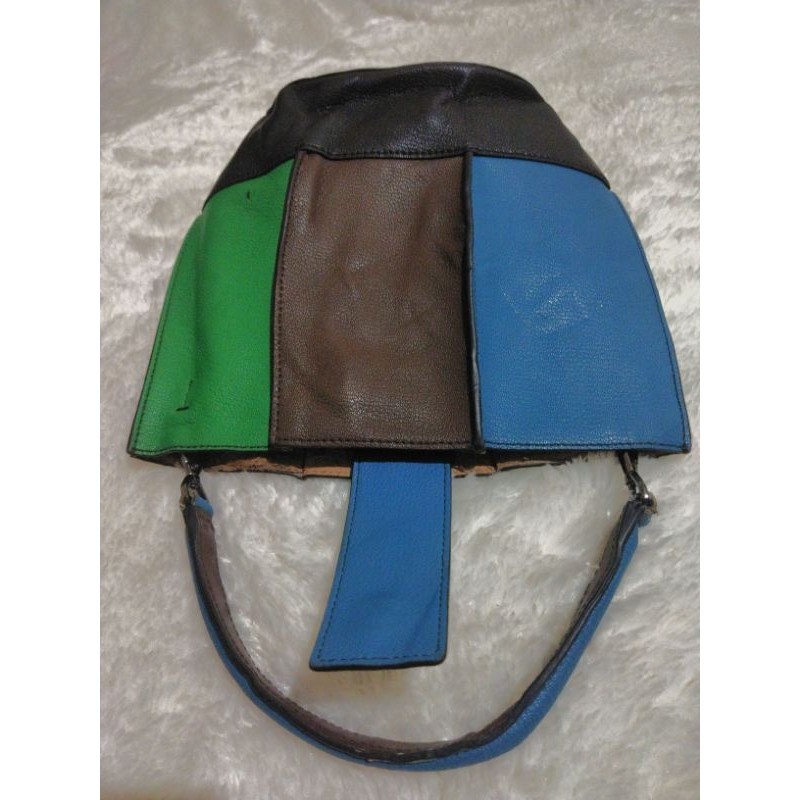 tas bucket kulit asli LOUVRE
