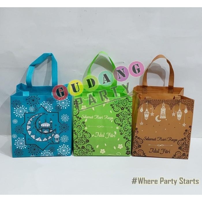 

Spunbond Box Nasi If/Kantong Lebaran/Tas Bingkisan Lebaran/Goody Bag 049