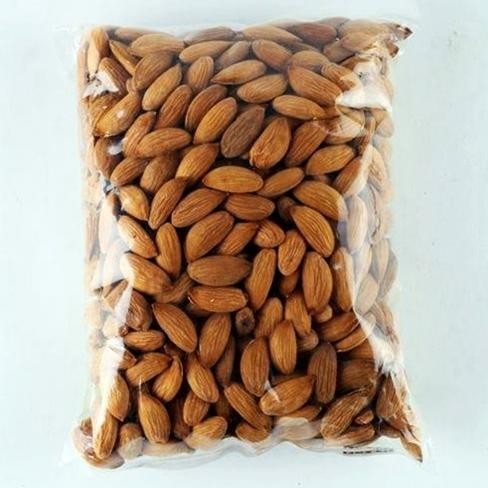 

Ready stock] Kacang Almond Kupas 1Kg Utuh Raw Almond Panggan Nuts Almon Roasted