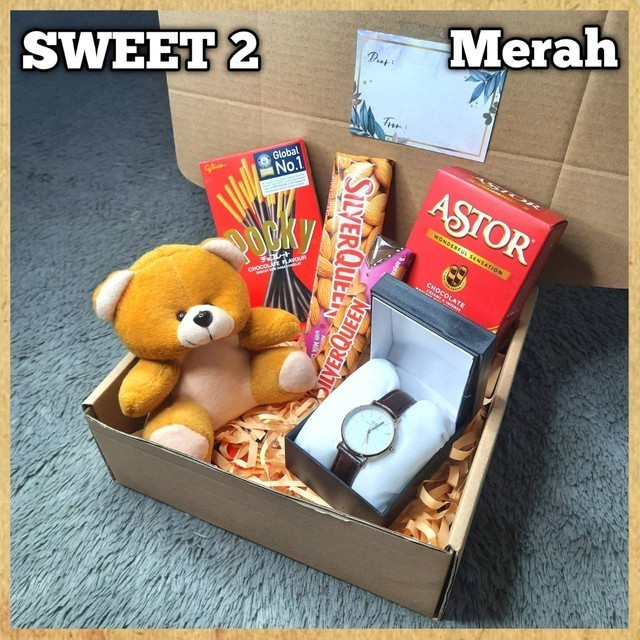 

Hampers Sweet / Gift Box Cewe / Coklat Valentine / Kado Jam Tangan