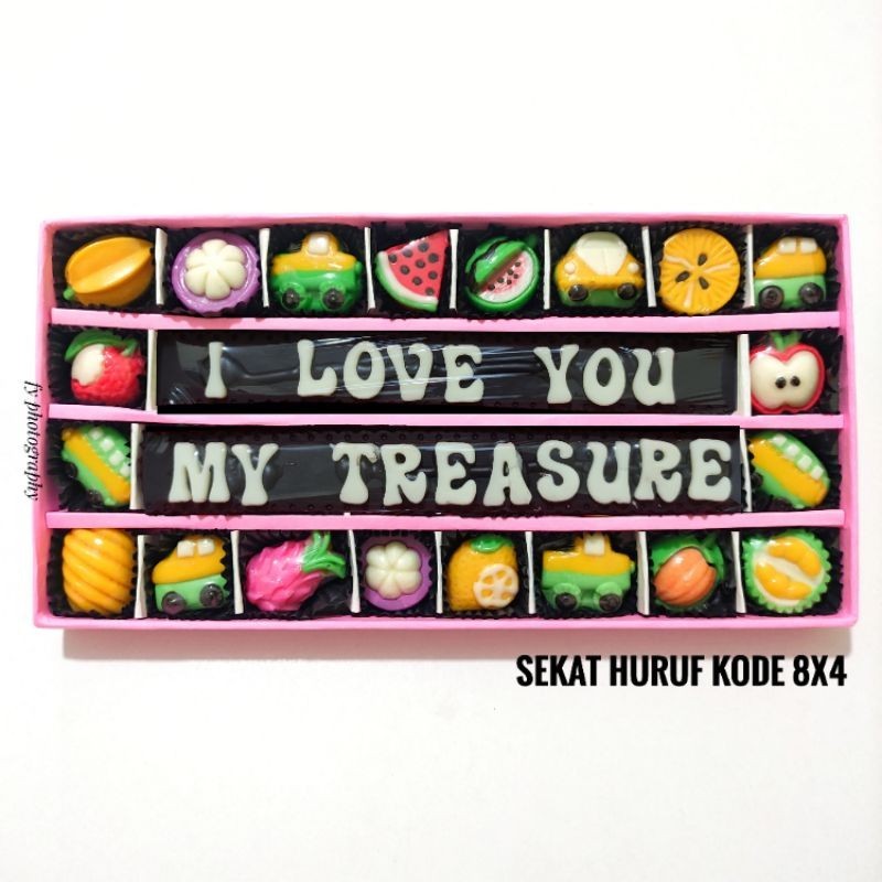 

hard box kokoh coklat huruf custom gift / cokelat hadiah kado unik