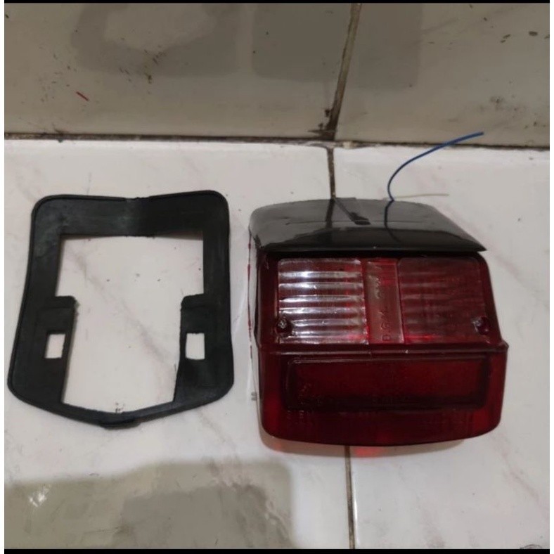 Stoplamp Mika Lampu stop Belakang Vespa Super