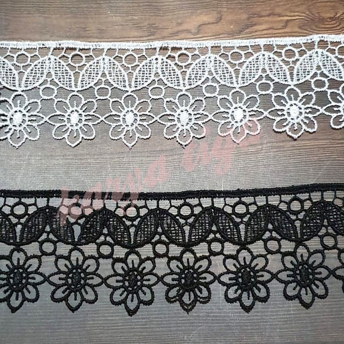 

Renda Giper / Gyper Lebar 5.5 cm Kode 0216 - Hitam/Putih (15 Yard)
