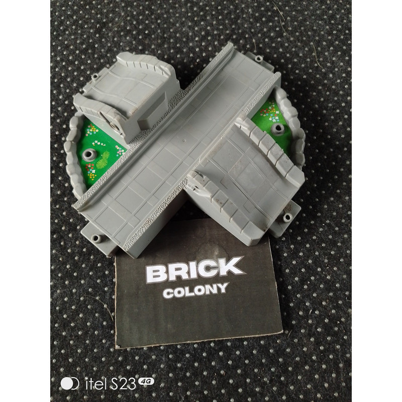 Tomy Thomas & Friends Surprise Action Station