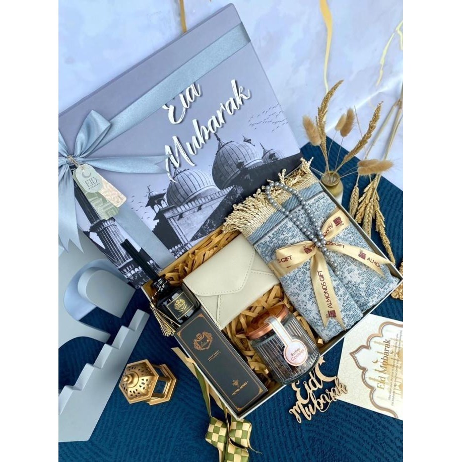 

Eksklusif Dan Terbatas!!! Hampers Special Eid Lebaran Idul Fitri Ready Daichimiho6