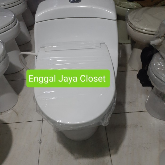 CLOSET DUDUK MEREK TOTO CW 823 J MODEL KODOK