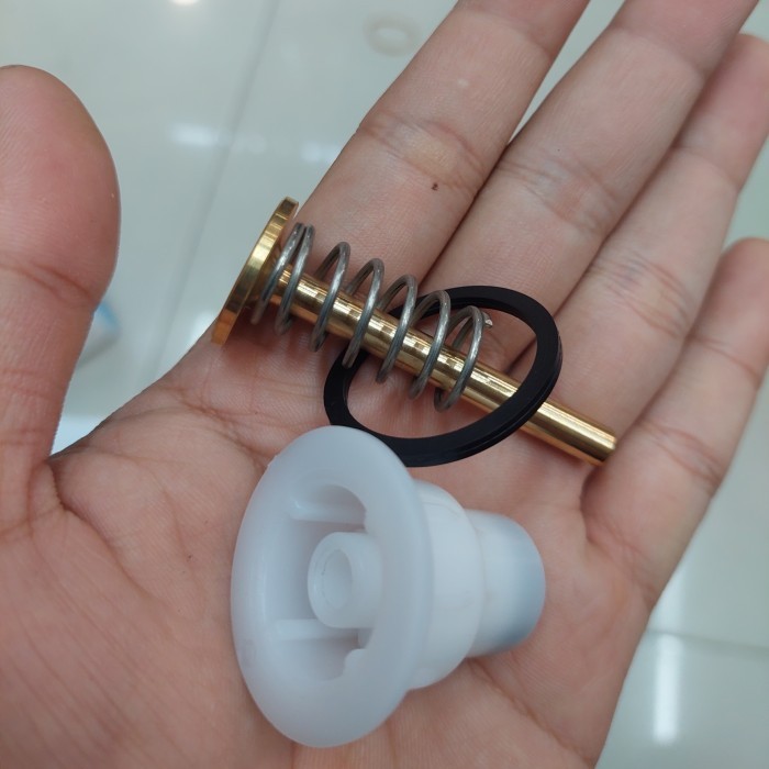 SPAREPART PUSH BOTTON VALVE TOTO / SPAREPART PUSH VALVE TV150 TOTO