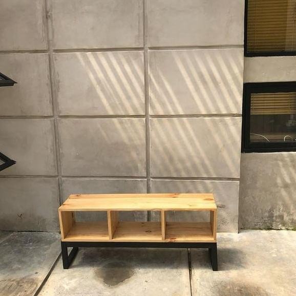 Meja TV Industrial Minimalis - Meja TV kayu jati belanda - Rak TV SS