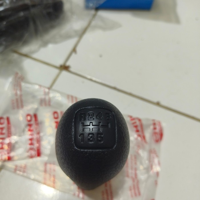 For Sale Knob / Knop Pegangan Tuas Perseneling Hino Lohan Ti Murah