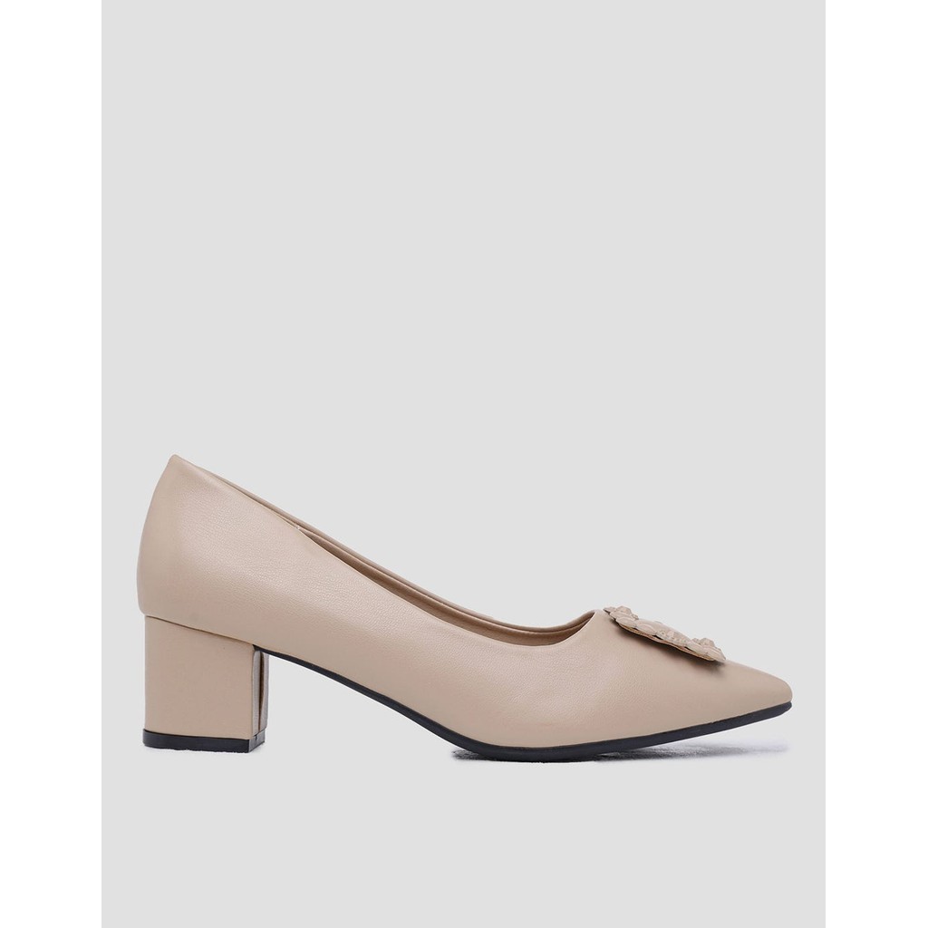 Yongki Komaladi Sepatu Pantofel Wanita 119618255