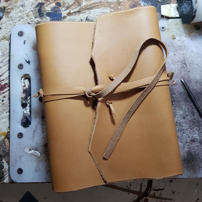 

NEW PROMO COVER BUKU KULIT SAPI ASLI BINDER BOOK A5 VINTAGE JURNAL AGENDA 02 PACKING BAGUS