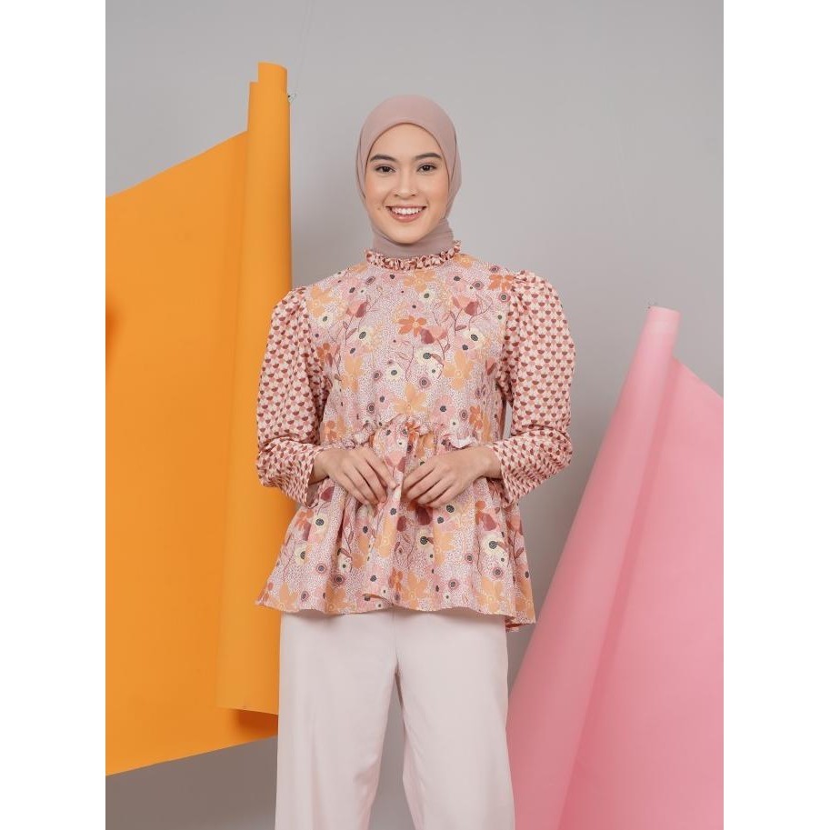 Tsabita Felofe Ruffle Blouse With Puffy - Orange