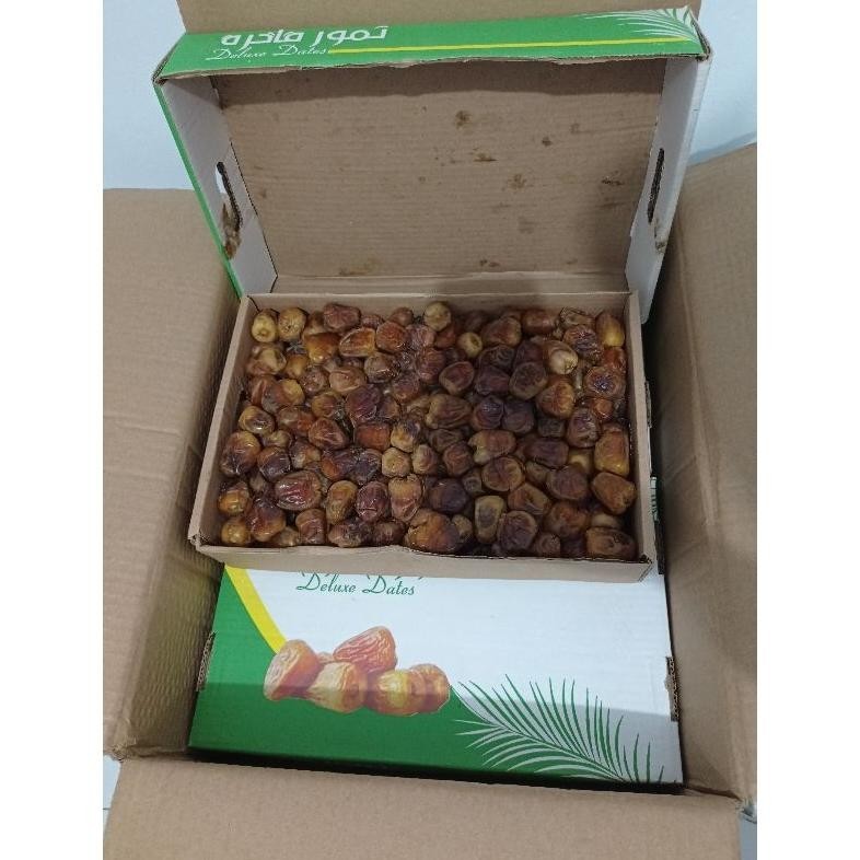 

Ready>>> Kurma Sukkari Al Qasyim Dus 3,2 Kg