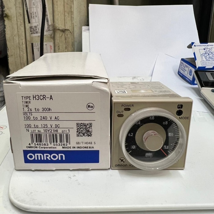 Timer omron H3CR A omron / timer omron H3CR-A