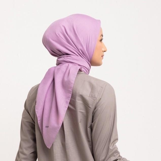 Hijab Segi Empat Dauky Jilbab Segi Empat Polos Voal Plain Scarf