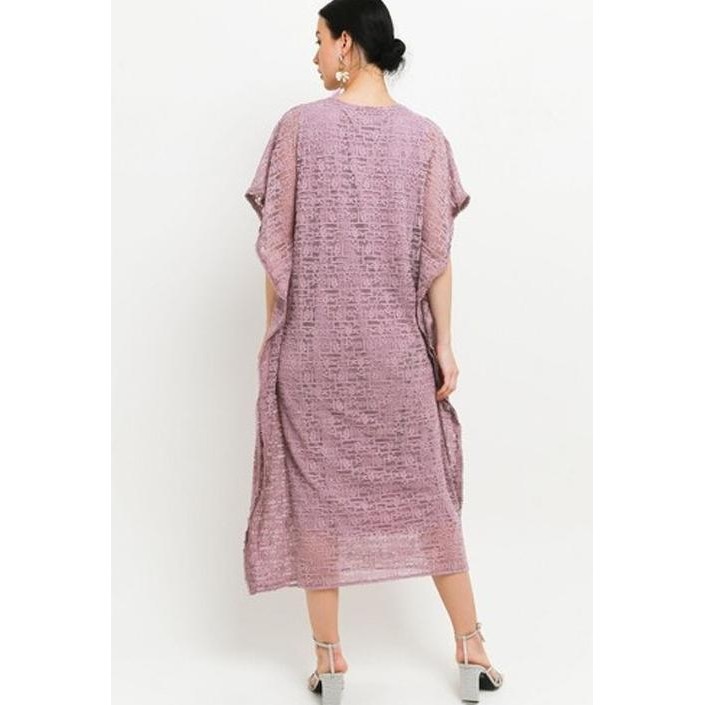 Chic Simple Lace Trimmed Batwing Lace Kaftan