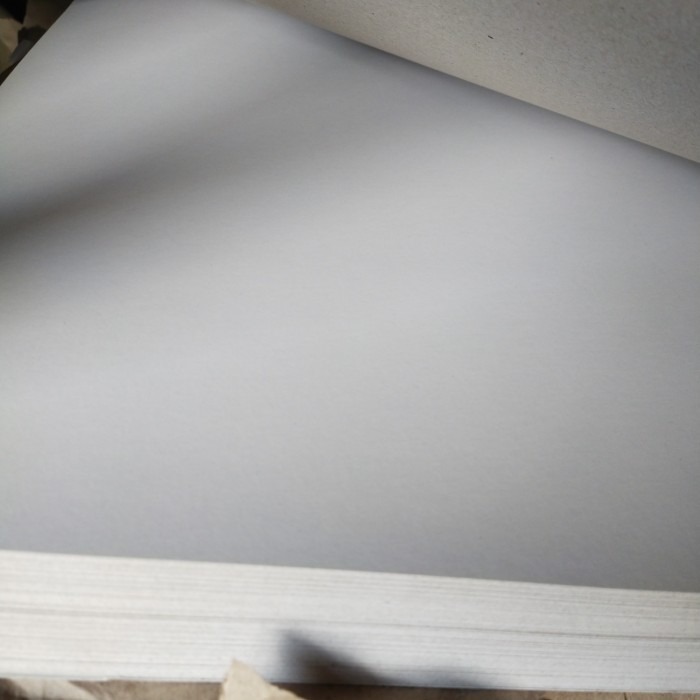 

Karton Duplex 310 Gram Potong Ukuran Khusus