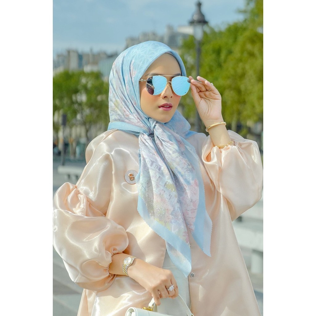 The Parisian Voile Square XL - Ciel