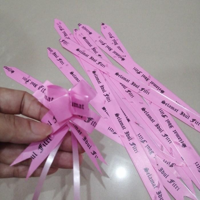 

Pita Serut Idul Fitri Size 15Mm Warna Pink Isi 10Pcs 073