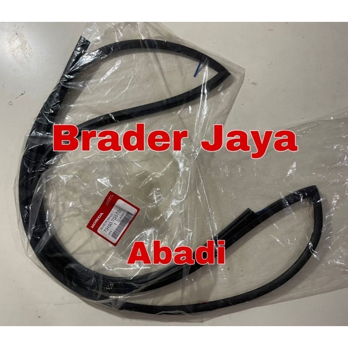 Karet Molding List Lis Kaca Besar Depan Bagian Atas U Terbalik Jazz Ge
