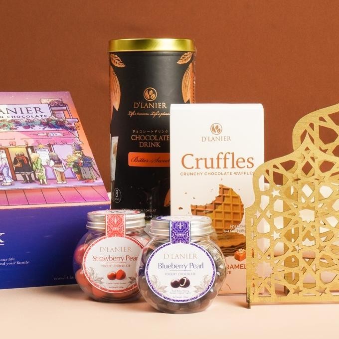 

D'Lanier Eid Al Fitr Hampers / Hampers Lebaran - Krayr
