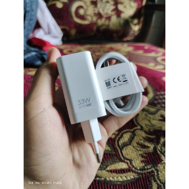 Charger original cabutan bawaan hp Oppo reno 8z type C 33 watt