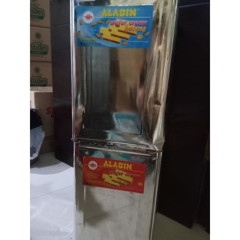 Wafer Kacang Aladin Wafer Cream Coklat Aladin
