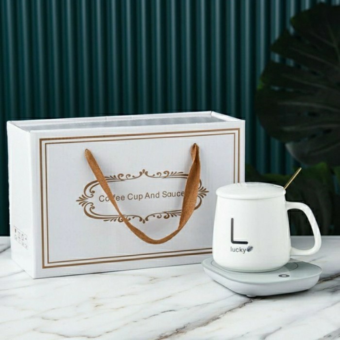 

Dece Hampers Mug Warmer Cup Premium Lucky White Free Kartu Ucapan