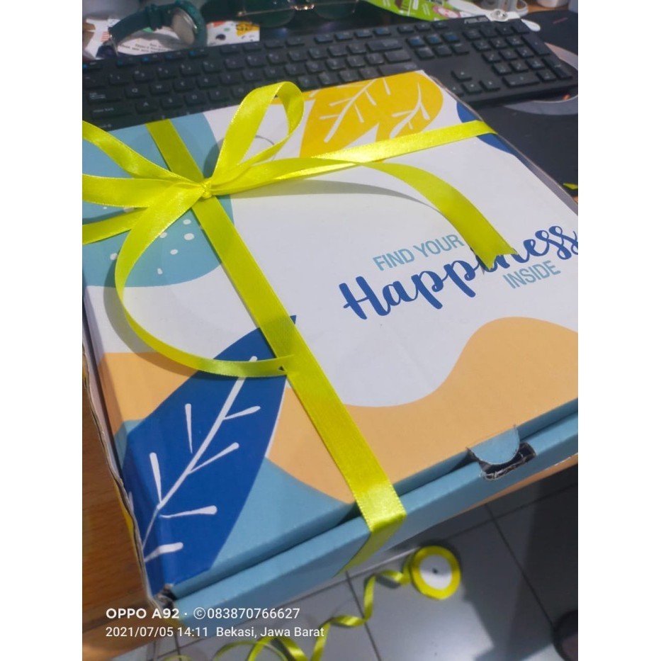 

Paket Hampers Isi 3 Varian Bebas Pilih