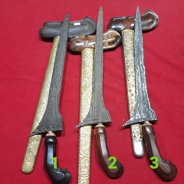 

Keris Brojol Pamor Junjung Drajad