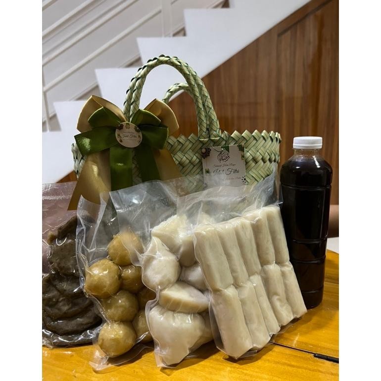 

CR - Hampers Pempek Cek Lisa TERLARIS