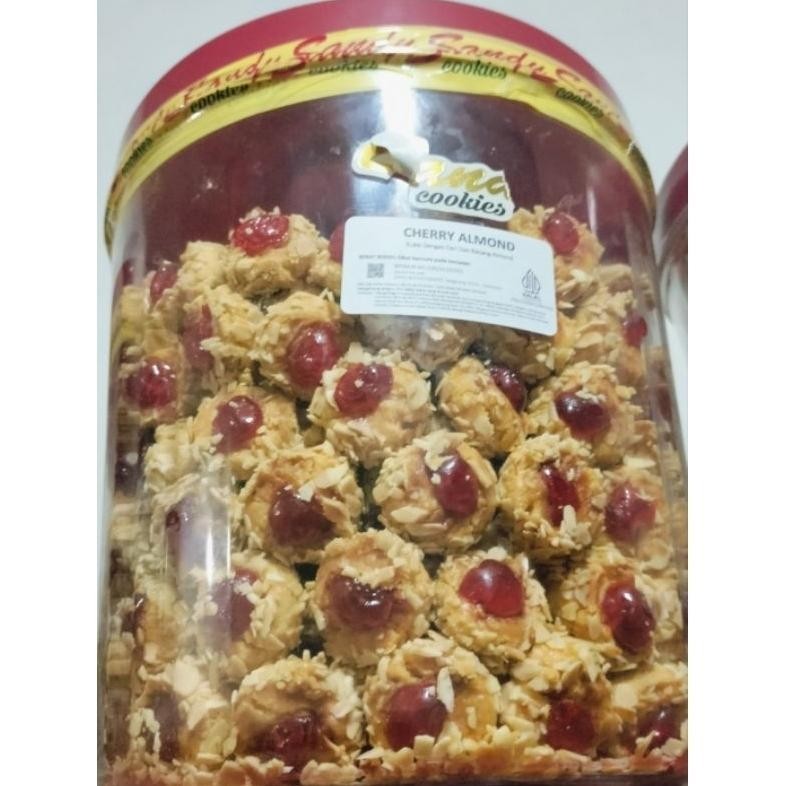 Best Seller Sandy Cookies Cherry Almond Premium 500Gram