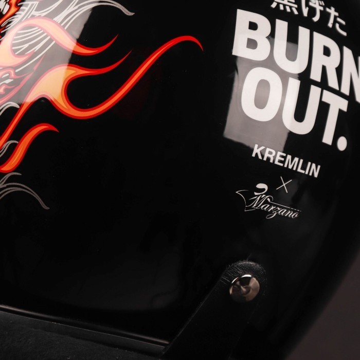 Kremlin X Marzano - Helm Retro Hitam Collaboration - Burnnout