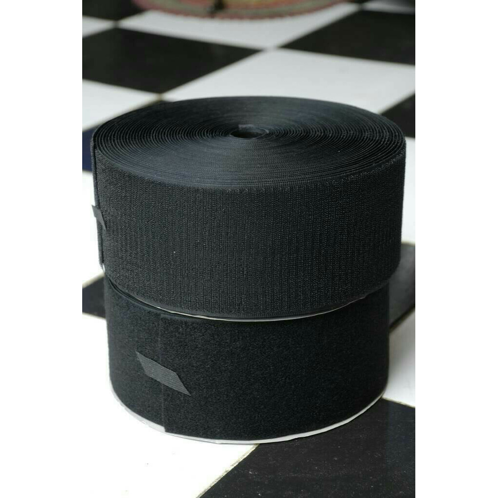 

PEREKAT VELCRO LEBAR 10 CM HITAM (KRETEKAN) PER ROLL 18 M