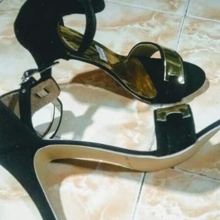 Sepatu Sandal Wanita Sendal High Heels Hak Tinggi Hils Hitam Dd01