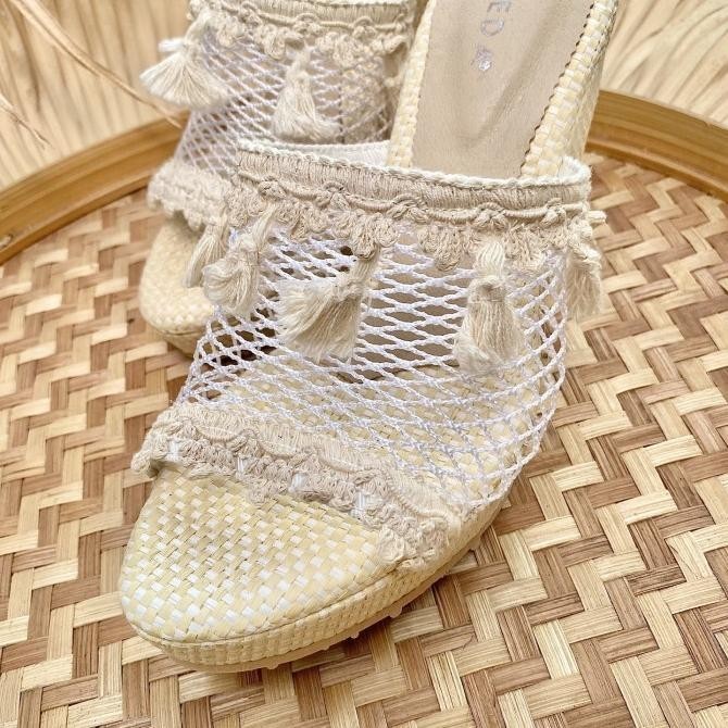 Cream Wedges Selop Sandal Sepatu Kasual Wanita Heels 9.5Cm Aveda 4494