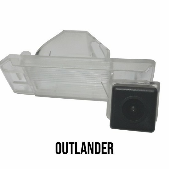 KAMERA MUNDUR PARKIR MOBIL MITSUBISHI OUTLANDER REDBAT SOCKET RCA PNP