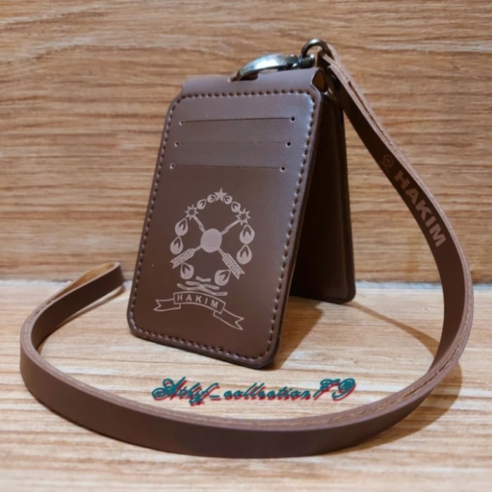 

BARANG TERLARIS holder kalung id card hakim model lipat