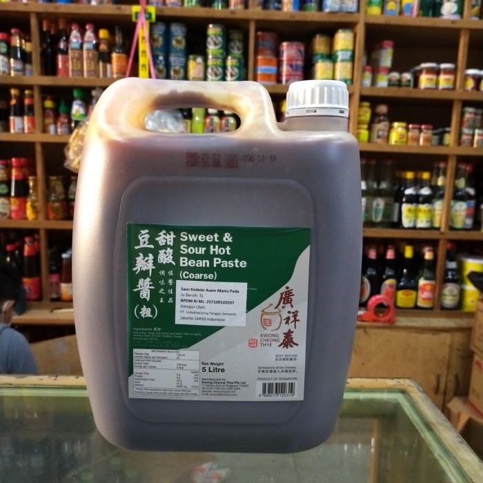 

KCT Kwong Cheong Thye Sweet & Sour Hot Bean Paste 5liter