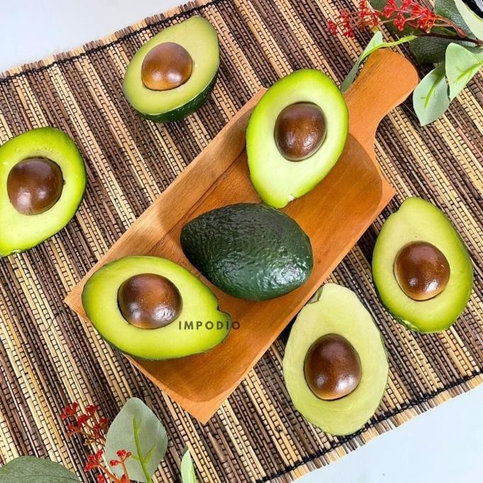 Avocado Impodio Artificial Dekorasi Properti Foto - Buah Alpukat Palsu